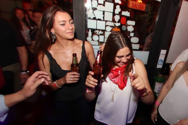 hook-up-bars-nightclubs-bogota-meet-women-dating-guide