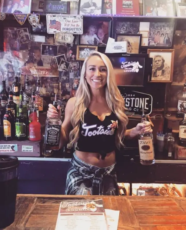 15 Places Where We Always Meet Single Cougars in Tennessee in 2022