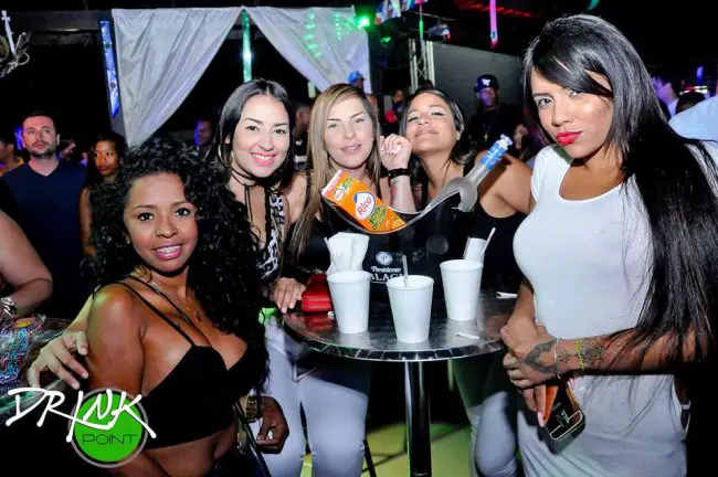 Meet girls near you Punta Cana singles nightlife bars Bavaro Beach