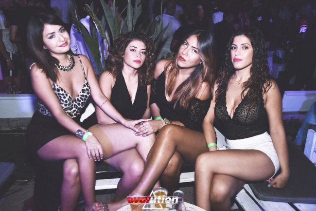 Meet girls near you Rome singles nightlife bars Trastevere