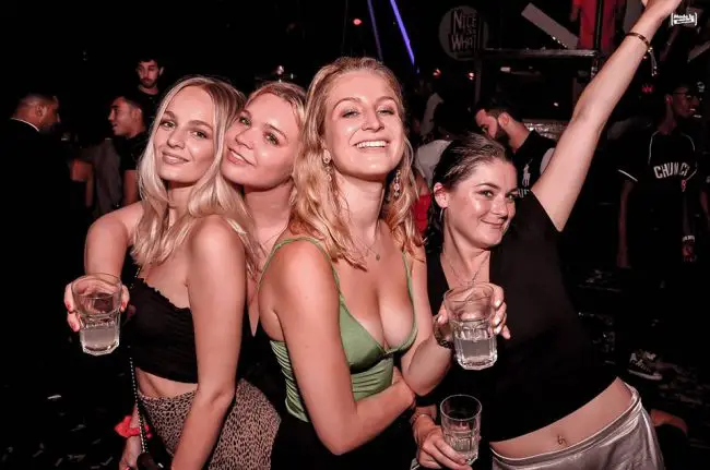 Girls near you Marrakesh singles nightlife hook up bars