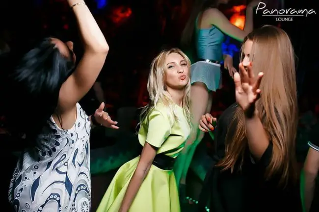 Singles nightlife Kharkiv pick up girls get laid