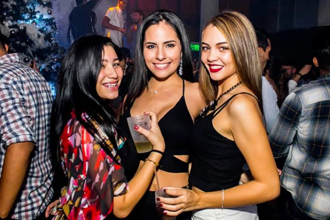 Best Places To Meet Girls In Caracas & Dating Guide - WorldDatingGuides