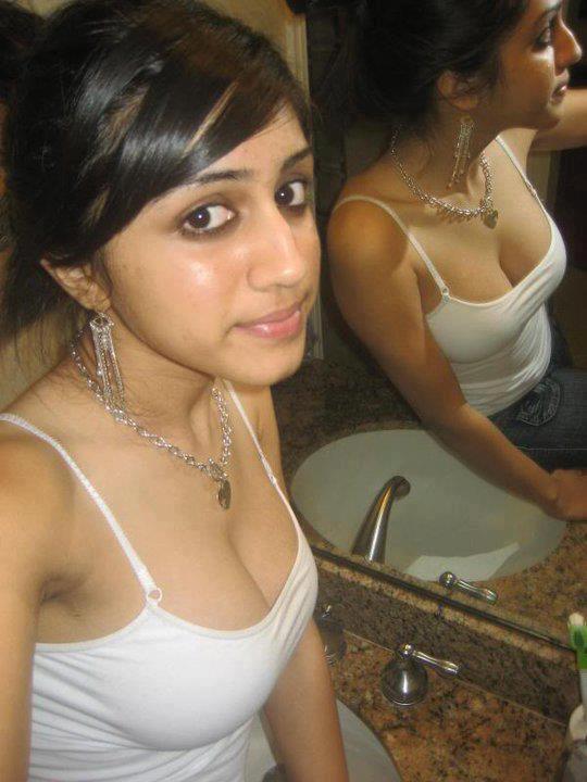 Desi Teenage Pussy