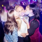 meet-single-girls-online-malmo-get-laid-nightclubs-bars