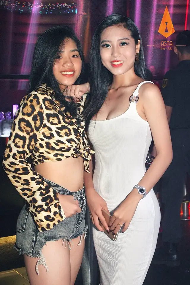 Girls near you Hue nightlife hook up bars Pham Ngu Lao