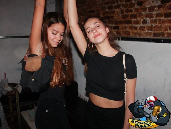 Girls near you Bologna singles nightlife hook up bars