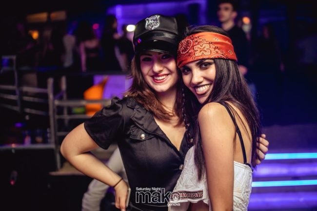 Girls near you Genoa singles nightlife hook up bars