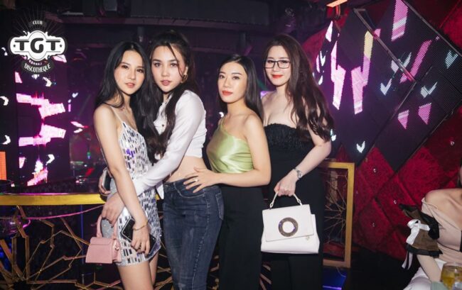 Girls near you Vung Tau singles nightlife hook up bars
