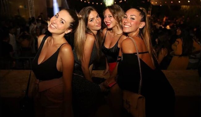 Singles nightlife Catania pick up girls get laid